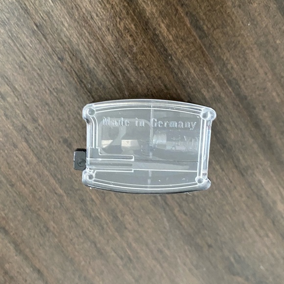 M·A·C Sharpener - Picture 3 of 3